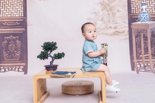 鄄城孕妇尖肚子和圆肚子